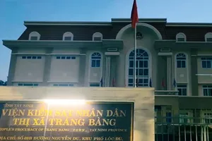 Diễn biến mới sau khi tạm đình chỉ công tác Viện trưởng VKS thị xã Trảng Bàng