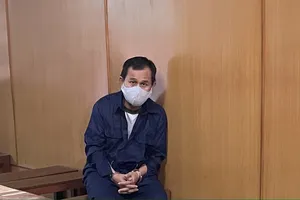 Tổng giám đốc 'nổ' tài khoản công ty hơn 3,2 tỉ USD để lừa nhà đầu tư