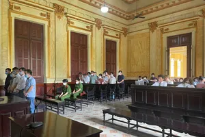 Cựu công an Tân Phú góp vốn, bảo kê đánh bạc bị phạt 4,5 năm tù