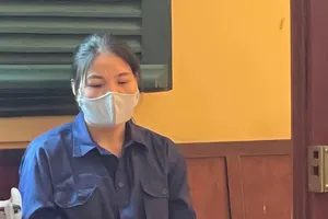 Người phụ nữ giả con nuôi thứ trưởng để lừa đảo