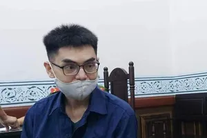 Tạo hàng ngàn yêu cầu hoàn tiền, cựu nhân viên chiếm đoạt tiền tỉ của ngân hàng 