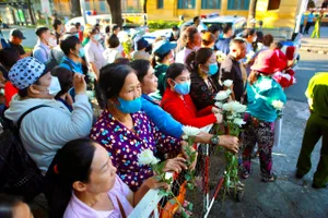 Xử vụ bé gái 8 tuổi bị bạo hành đến chết: Lời khai của cặp đôi Trang, Thái như xát muối vào lòng người dự khán