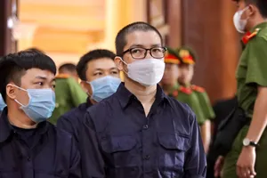 Thay đổi kế hoạch xét hỏi các bị hại vụ Nguyễn Thái Luyện Alibaba