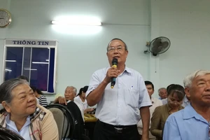 Trên 75 tuổi vẫn bị thu tiền vé xe buýt