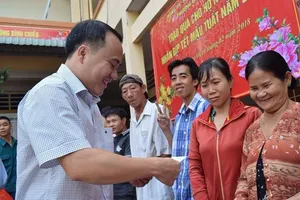 Mang Tết ấm đến cho người nghèo