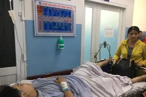 Tai nạn ở Hàng Xanh: 'Tôi đang dừng đèn đỏ thì bị đẩy đi'