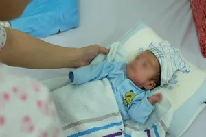 123 ngày sống sót kỳ diệu của bé trai sinh non chỉ 700 g 