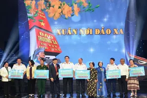 Ủng hộ gần 27 tỉ đồng cho 'Xuân nơi đảo xa' lần 4 