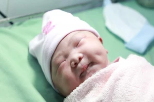 Ngắm những công dân nhí đầu tiên của năm 2019