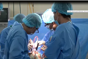 Phẫu thuật thay khớp gối, háng miễn phí cho bệnh nhân nghèo 