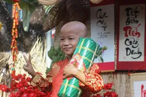 BV Ung bướu tiếp tinh thần cho các cháu bị ung thư