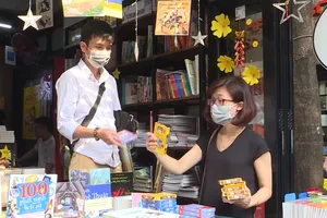 5 nhóm đối tượng ưu tiên và bắt buộc đeo khẩu trang ở TP.HCM