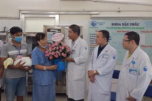 'Bác sĩ đã cho vợ tôi mạng sống thứ 2'