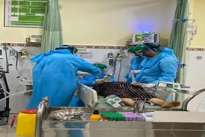 Đội phản ứng nhanh BV Chợ Rẫy tiếp tục chi viện Đà Nẵng