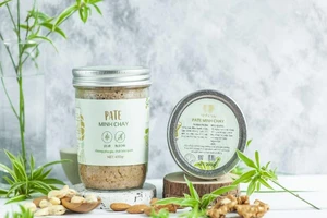 Sức khỏe 5 người sụp mi mắt, suy hô hấp vì ăn pate Minh Chay