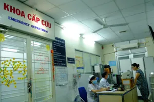 Bé gái 6 tháng tuổi ở TP.HCM tử vong do kẹt giữa khe nệm