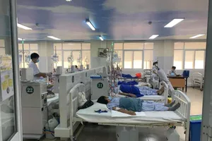 BV quận đầu tiên đạt chứng nhận quốc tế về chạy thận nhân tạo 