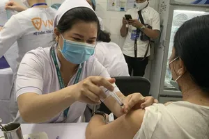 Tình hình phản ứng sau tiêm vaccine COVID-19 ở TP.HCM