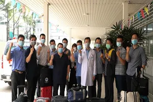 Đội phản ứng nhanh Bệnh viện Chợ Rẫy chi viện cho Kiên Giang