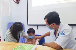 Bé trai 5 tuổi ho khò khè suốt 2 tháng vì lý do không ngờ