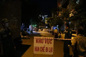 TP.HCM phát hiện thêm một ca nghi nhiễm COVID-19 ở quận 7