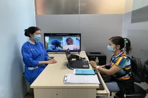 Phòng COVID-19, một bệnh viện ở TP.HCM tổ chức thăm bệnh trực tuyến 