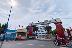 Tạm phong tỏa Bệnh viện Bệnh Nhiệt đới TP.HCM để truy vết dập dịch