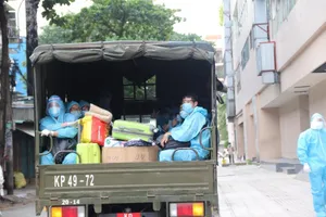 Bệnh viện dã chiến ở Thuận Kiều Plaza đã tiếp nhận bệnh nhân COVID-19