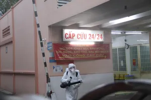 Sở Y tế TP.HCM yêu cầu các BV luôn mở cổng tiếp bệnh nhân tự đến khám