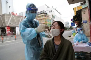 TPHCM tăng cường cách ly F0 tại nhà, chuyển bệnh giữa tầng 1 và tầng 2