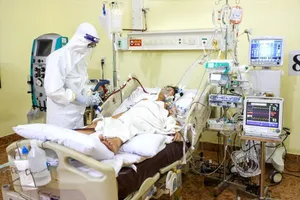 Bệnh viện Quân Y 175 tăng quy mô tiếp nhận bệnh nhân COVID-19 nặng