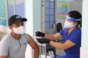 TP.HCM đề nghị rà soát, tiêm mũi 2 đúng thời gian cho dân