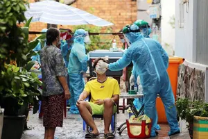 TPHCM: Ca mắc COVID-19 tăng, một số chùm ca bệnh ở tu viện, trường học