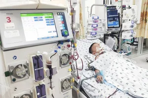 Số trẻ nhập viện do mắc COVID-19 ở TP.HCM có dấu hiệu tăng trở lại