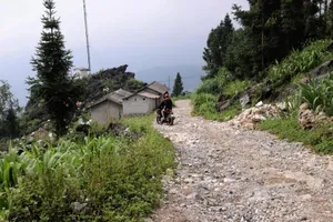 Ngôi làng ẩn mình trong mây độc đáo ở Hà Giang