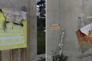 Biển cấm đổ rác nhưng chữ 'cấm đổ rác' lại biến mất