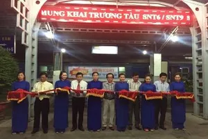 Khai trương đôi tàu chạy tuyến Sài Gòn-Tuy Hòa