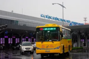 Hành khách ‘thờ ơ' với xe buýt sân bay Tân Sơn Nhất