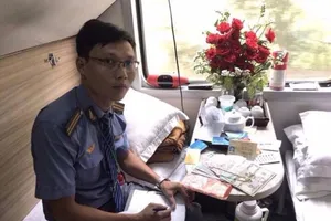 Tiếp viên đường sắt trả lại tài sản giá trị lớn 