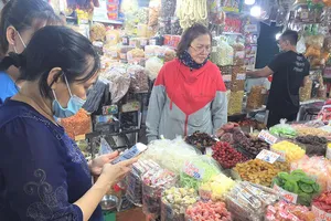 Tiểu thương đua nhau mở​ sạp​ online bán hàng tết