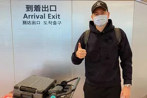 Cuộc sống mới của Văn Lâm ở Osaka