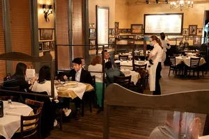 Từng là tâm dịch thế giới, Mỹ giờ ra sao?