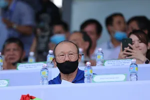 Thầy Park buồn vui lẫn lộn