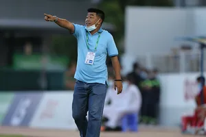 Về CLB TP.HCM, HLV Trần Minh Chiến có vào vết xe Polking?