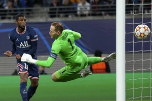 PSG, tiền nhiều không giải quyết được vấn đề