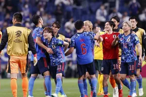 Báo Nhật lo đội nhà, báo Anh dự báo xấu về đội VN