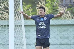 Muốn vô địch nhưng Thái Lan vẫn lo vị trí thủ môn