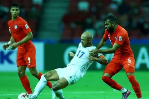 Thế chân kiềng hay chuyện riêng của 2 cựu vô địch