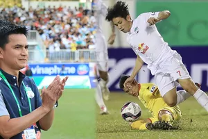 Kiatisak sẽ tặng quà cho thầy Park