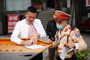 Xin ý kiến Bộ Chính trị việc tách Luật Giao thông đường bộ